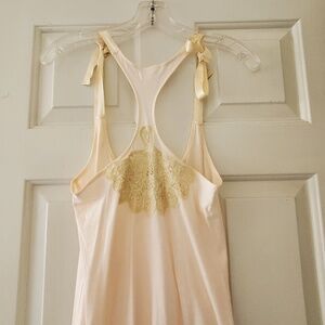 UNDREST Nude Light Peach Racer Back Tank Sleep Shirt Nighty Top Size 2